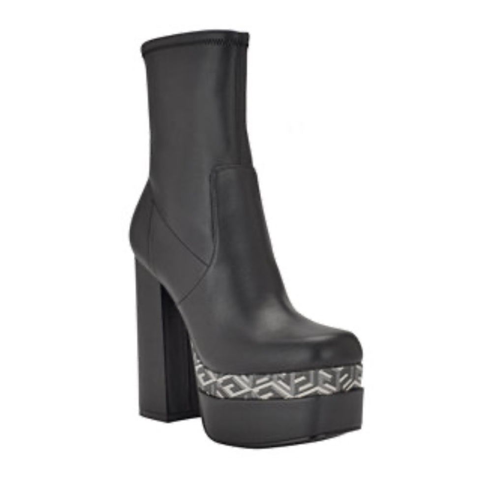 GUESS Caballa Black Platform Block Heel Stretch Upper Boots Size 10 NEW